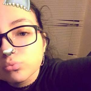 Meet your Posher, Riley